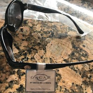 Sunglasses Oscar de la renta